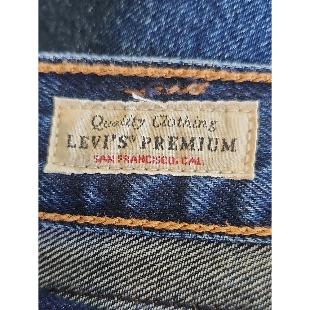 Levi's Premium High Rise Dad Jeans, Dark Wash, 100% Cotton, 25x30 - Picture 5 of 10